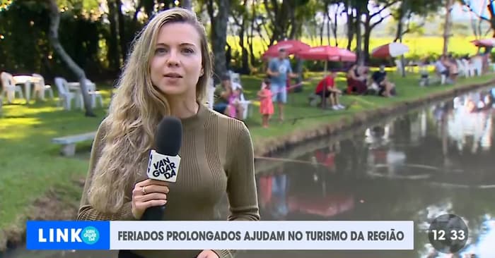 Cintia Garcia repórter da TV Vanguarda (Foto: Reprodução / Youtube)