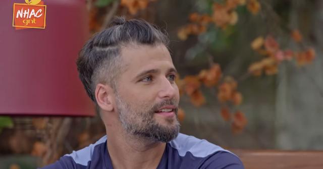 Bruno Gagliasso em entrevista (Foto: Reprodução/ YouTube)