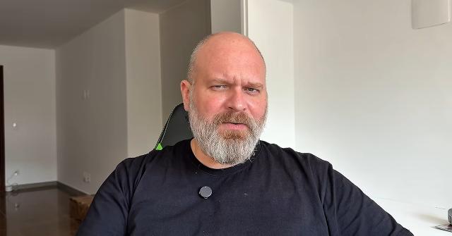 Chico Barney fala sobre A Fazenda (Foto: Reprodução / Youtube)