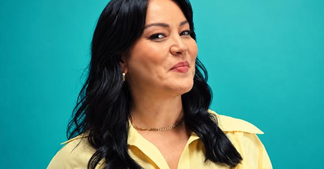 Geovanna Tominaga hoje em 2026 (Foto: Reprodução / Youtube)